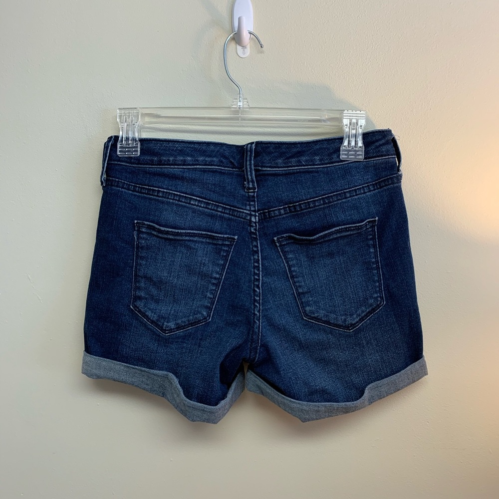 Universal Thread Denim Shorts. Size 0/25 - Picture 2 of 7